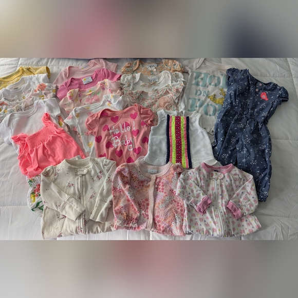 Baby girl 20 piece bundle (some BNWOT) - Picture 1 of 11